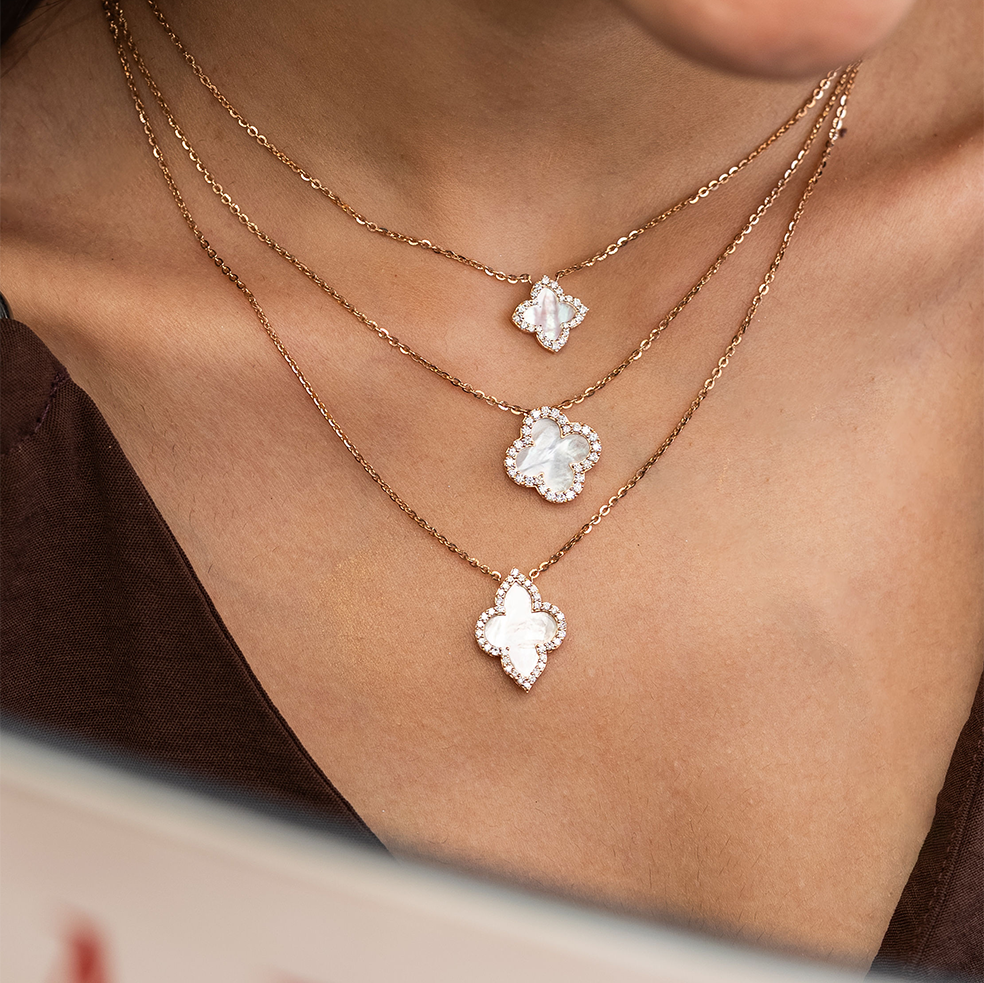 Lustre Mother of Pearl Clover Diamond Chain
