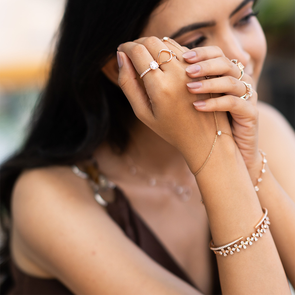 Open Silhouette Diamond Bracelet