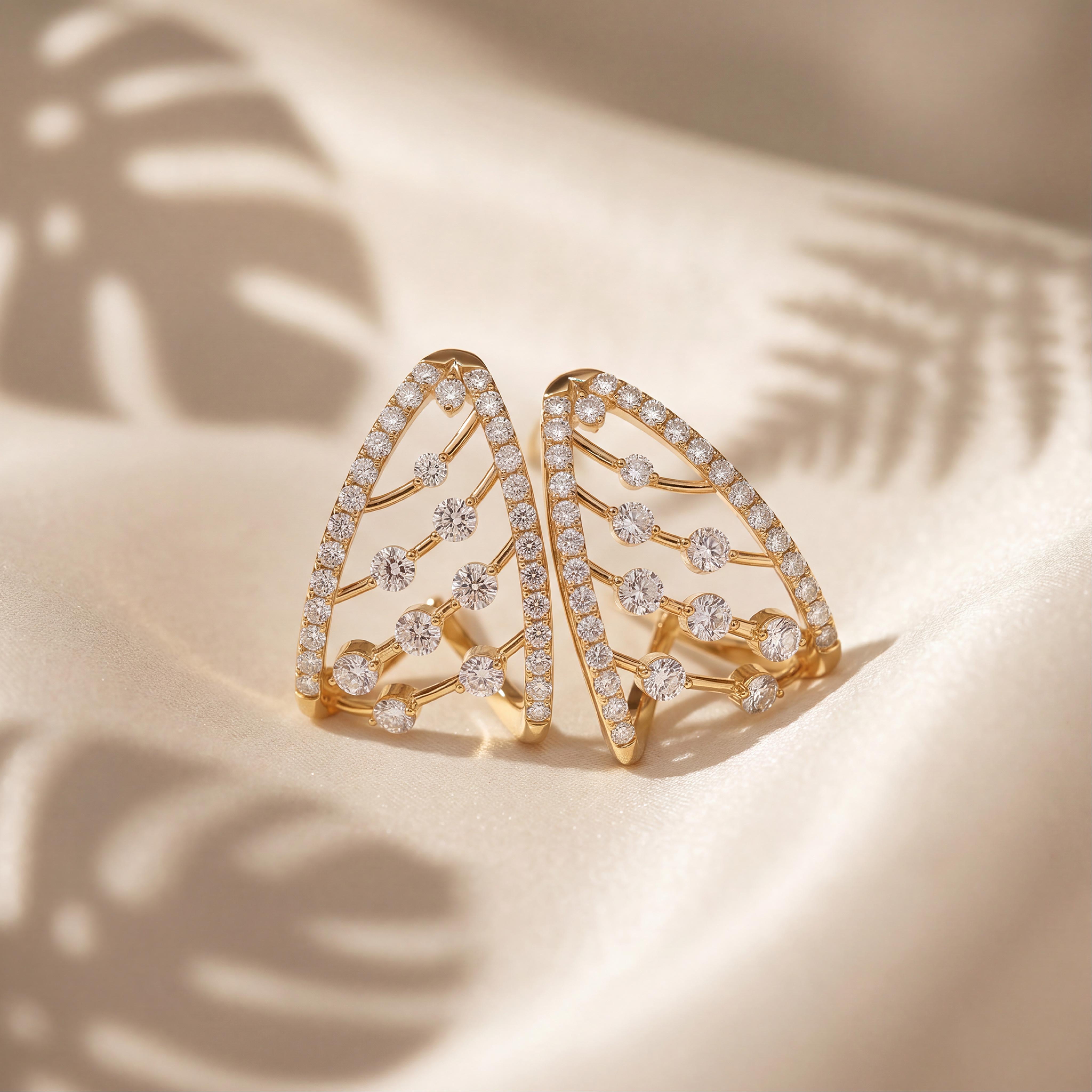 Leafline Aura Diamond Stud Earrings