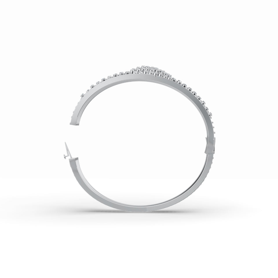 Cascading Diamonds Mesh Bracelet