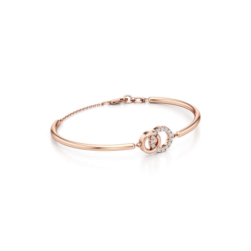 Interlinked Circles Diamond Bracelet