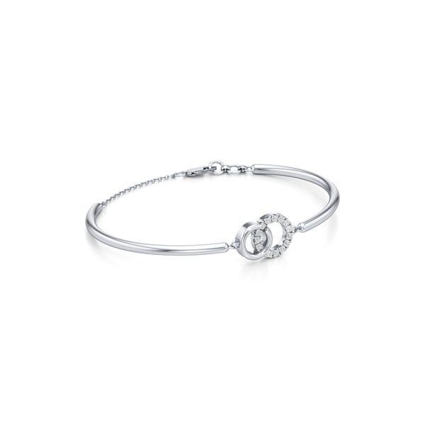 Interlinked Circles Diamond Bracelet