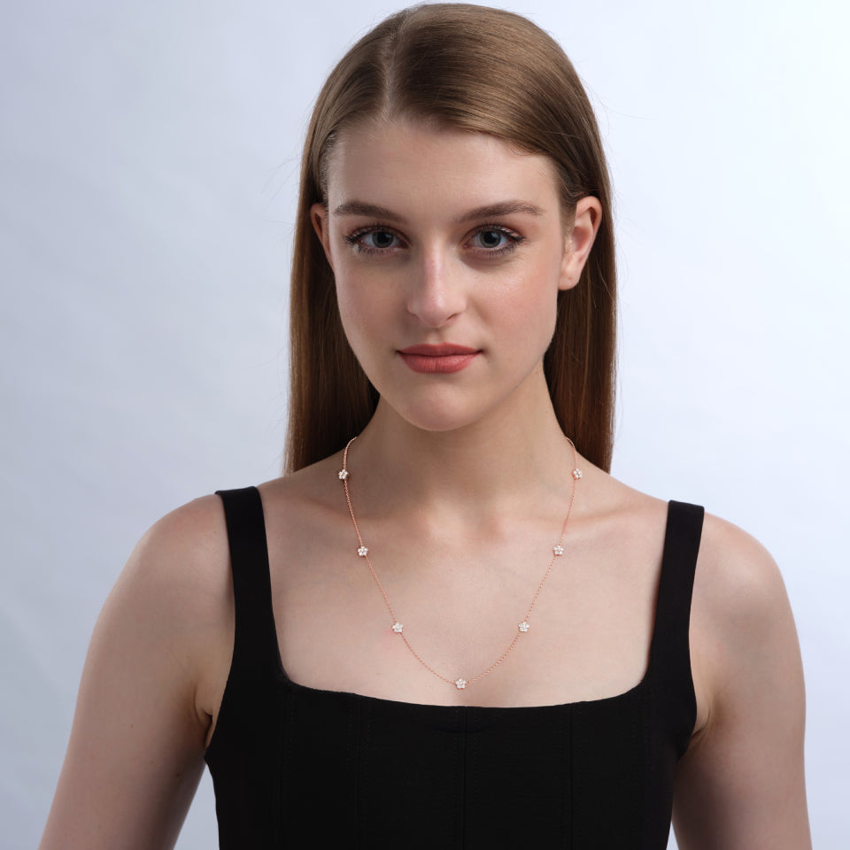 5-Floret Gleam Diamond Chain