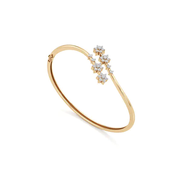 Chic 4-Floret Bloom Diamond Bracelet